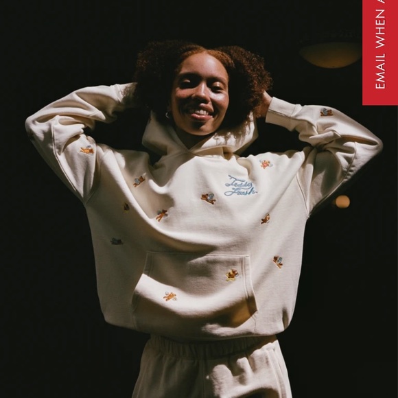 Teddy Fresh NWT Women’s Angel Bear Hoodie in Bone - Picture 8 of 9